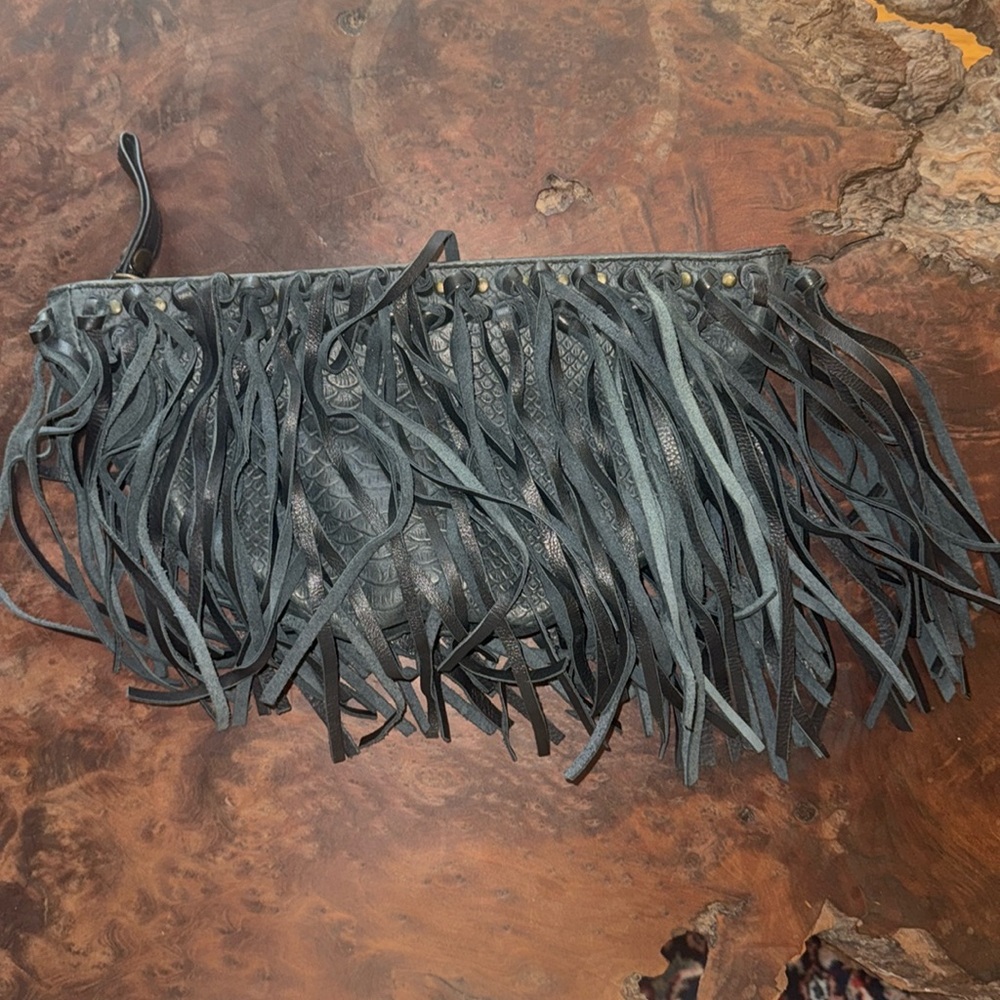 House of Harlow black leather fringe clutch